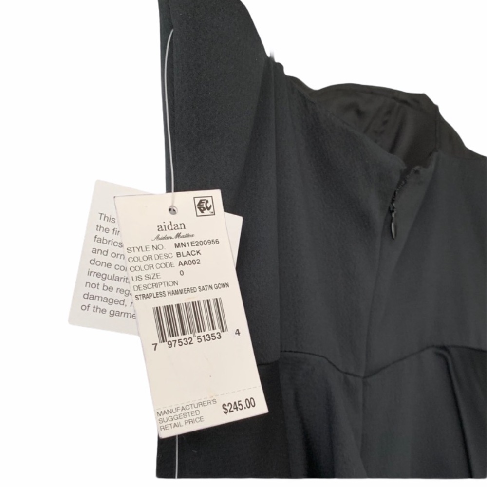 Aidan Mattox Black Hammered Satin Gown - Picture 4 of 4